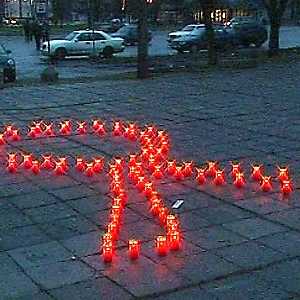15 Mai - Ziua internațională a comemorării victimelor SIDA