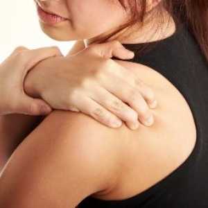 Artrita articulației umărului: simptome, tratament
