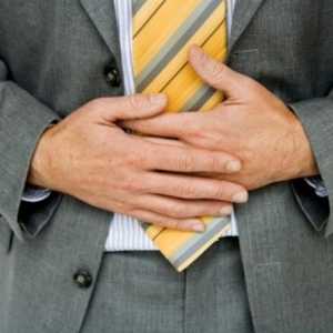 Nisipul din vezica biliară: simptome, tratament
