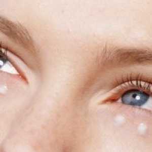 Îngrijirea ochilor și a pielii delicate din jurul ochilor
