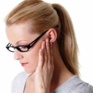 Umflarea ganglionilor limfatici din spatele urechii: cauze, tratament