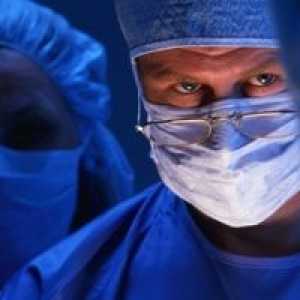 Medicii transplantat organ artificial