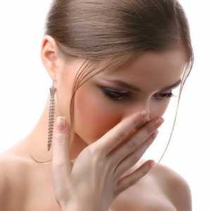 Acetonă miros in nas: cauze, tratament